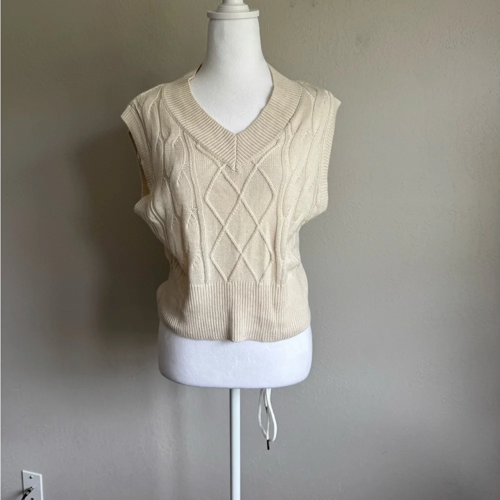 SOLD Sincerely Jules Cream Cable Knit V-Sweater Vest Womens S Eclectic Grandpa - Picture 2 of 6